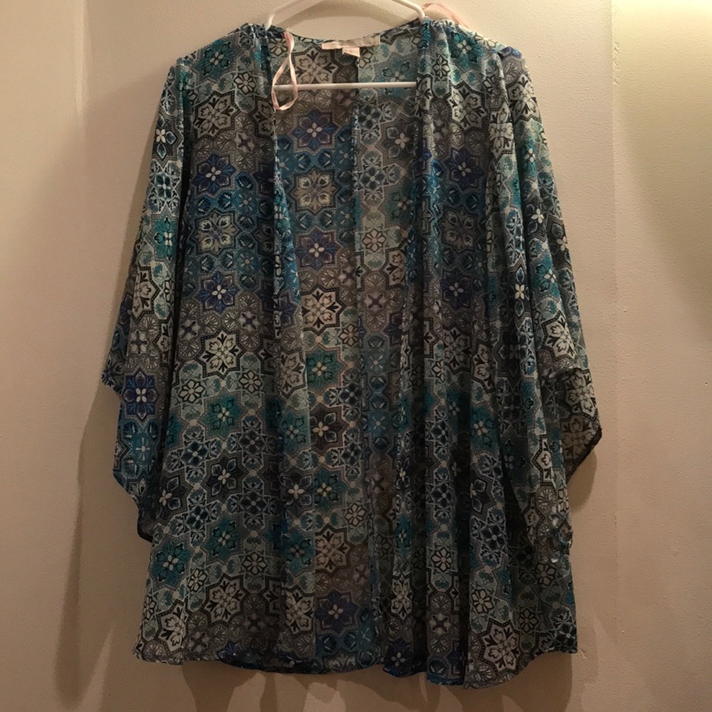 Blue patterned kimono